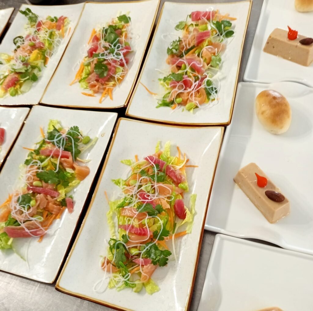 Menu Chef Privado ensalada de salmon y atun